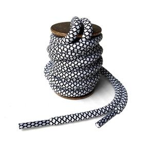 Shoelaces 54 inches Black/White rope